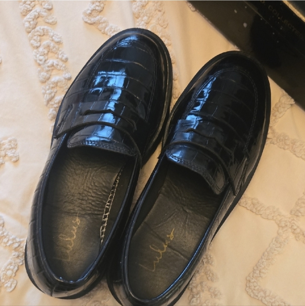 Lulus Maysie Black Crocodile Embossed Flatform Loafers - Size 10 - Picture 2 of 4